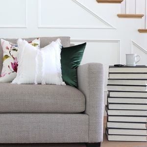 X S O L D X  Accent Pillow Velvet Green NWOT